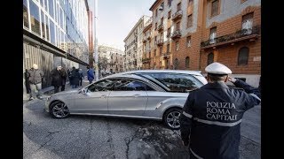 Funerali Dentro Di Noi Di Fabrizio Frizzi Chiesa Degli Artisti Roma 28 Marzo 2018 [upl. by Ahl412]