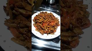 Barbati ki sabji barbati ki sabji recipeshortsfeedviralvayaraltrending recipe video [upl. by Yrelbmik621]