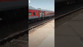 HarshJbp VlogsJabalpur20 train shridham express [upl. by Llessur650]