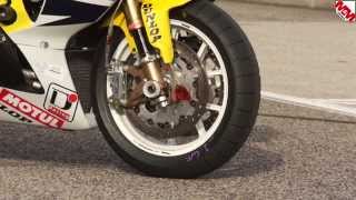 Essai GSXR 1000 2012 [upl. by Adnilem]