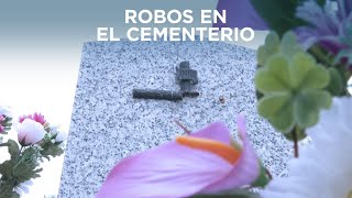 Roban crucifijos en más de 50 tumbas del cementerio de Los Santos de la Humosa [upl. by Lanna839]