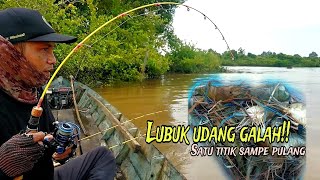 Cuma di sini Seberang kampung jadi lubuk udang galah mancing sebentar dapat berkilokilo [upl. by Brosine]