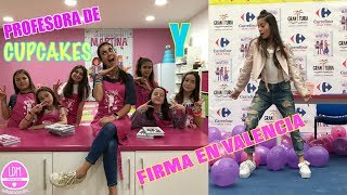 HACIENDO CUP CAKES CON FANS 🥧 Y FIRMA EN VALENCIA LA DIVERSION DE MARTINA [upl. by Elodie474]