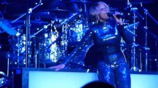 Mary J Blige Live Medley LG Arena 3rd November 2010 [upl. by Stephen569]