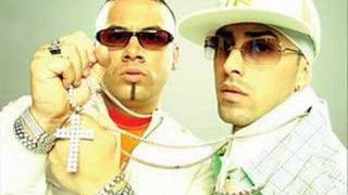 Wisin y Yandel quottu cuerpo me llamaquot quotoldquot [upl. by Lucila]