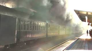 Schnellzugdampflok BR 01 1075 passiert den Bahnhof Ahlen 🚂💨 [upl. by Oskar]