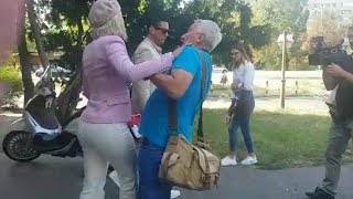 SKANDALOZNO PONAŠANJE Incident ispred suda Jelena Karleuša gurnula fotografa [upl. by Bluefield]