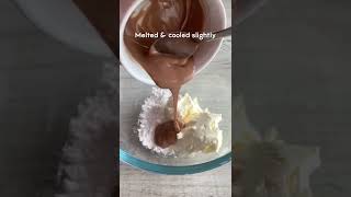 Easy 5ingredient One Pot Kinder Smash Cheesecake Tutorial [upl. by Kim]