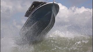 OCQUETEAU  PLAYING IN THE WAVES WITH OSTREA 600 TTOP amp 700270 HP [upl. by Adniled]