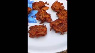 Kerala Style Ulli Vadai Recipe in Tamil \ shorts dams kitchen galatta [upl. by Ykroc57]