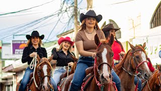 Cabalgata de San Juan en Chitré [upl. by Nadaha]