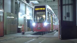 Erste Testfahrt des Flexity im Wiener Straßenbahnnetz [upl. by Ivzt]