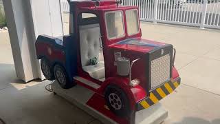 Bafco 1995 breakdown truck kiddie ride at Kittery Premium Outlets [upl. by Rankin]