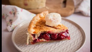 Cherry pie la ricetta della classica crostata alle ciliegie amata da tutti [upl. by Buke]