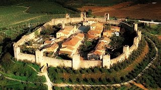 MONTERIGGIONI Borgo Medioevale  Medieval village Tuscany  HD [upl. by Tteltrab656]