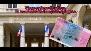 Visas et titres de séjour La bureaucratie française épinglée [upl. by Feer]