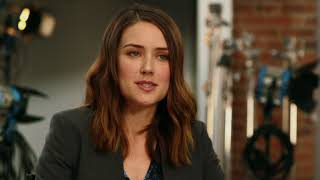 The Blacklist Season 5 Premiere  Megan Boone quotElizabeth ’Liz’ Keenquot Soundbites SocialNewsXYZ [upl. by Zacherie]