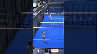 TAKE A LOOK AT THIS DEFENSE 🤯🤯 Padel Highlights bestofpadel [upl. by Attenborough742]