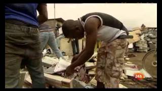 BASURA ELECTRONICA EN AFRICA  Documental 2 de 3 [upl. by Eemyaj453]