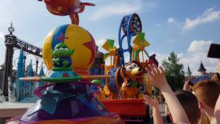 Disneyland Paris parade June 2018 [upl. by Yrtnahc]