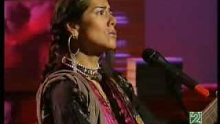 Lila Downs  Paloma negra [upl. by Eciram478]