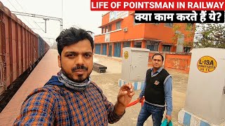 Life Of Pointsman in Railway  क्या काम होता है एक पॉइंटमैन का रेलवे में  RAILWAY POINTSMAN [upl. by Jecho]