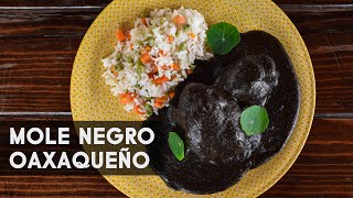 Mole negro de Oaxaca Tradición de la cocina patrimonio mexicana [upl. by Ardnoet46]