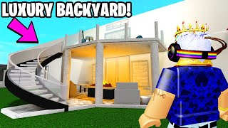 Building a MODERN LUXURY backyard in BLOXBURG [upl. by Llevra]