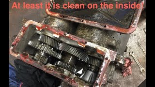 Land Rover Series 1 80quot Ring Pull Gearbox  Transfer Case rebuild [upl. by Clayborn83]