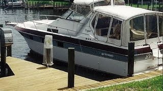 1986 Cruisers Yacht Esprit 33ft Motor Yacht [upl. by Eiggep]