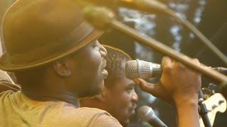 Songhoy Blues  Karaw  LIVE at Afrikafestival Hertme 2016 [upl. by Alegnave]