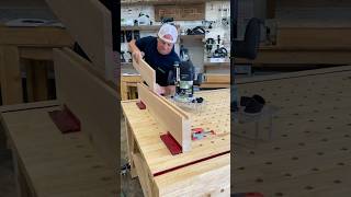 Cutting grooves with a router and jig woodworking joinery router festool [upl. by Llerrehs]