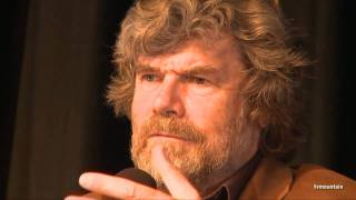 1 Interview de Reinhold Messner montagne alpinisme Courmayeur Piolets dOr 2010 [upl. by Yerhpmuh]