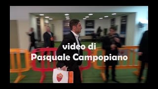 RomaReal Madrid  Totti a una giornalista spagnola quotCon me Ma che ce fai co me ormaiquot [upl. by Howard191]