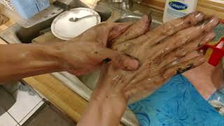 How to clean Tremclad Rust Paint off your hands  works with any oilbased paint [upl. by Aglo724]