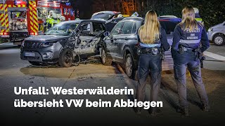 Vorfahrt missachtet VW kracht an A3Anschlussstelle in Suzuki [upl. by Nyltyak]