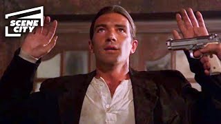 Desperado El Mariachi Bar Fight Scene ANTONIO BANDERAS SCENE [upl. by Marie-Jeanne]