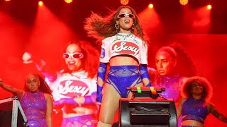 Festival Virada Salvador 202324  Anitta FULL HD [upl. by Nagiem]