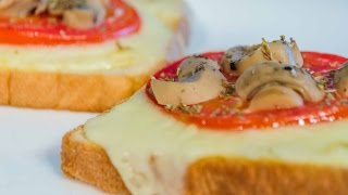 Pizzetas con Pan Lactal  Mozzarella Champignones y Tomate [upl. by Midian]