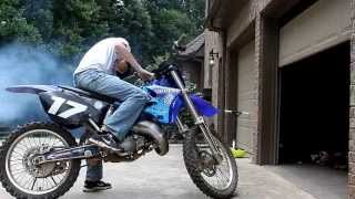 Yamaha YZ 125 2 Stroke Cold Start [upl. by Hanafee]