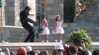 Rosie and Sophia from The Ellen Show perform at the Merida Coronation in HD [upl. by Ennayehc]