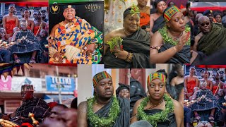 This is so Sad 😭💔Asantehene shared tears as Arrive at his late son Oheneba Akyempem hene funeral [upl. by Wilkison]