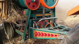 National Wheat Thresher Model 2017 With Conveyor [upl. by Ainat65]