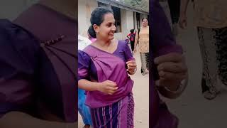 ටීචර්ට සර්ප්‍රයිස් එකක් love beautiful teacher srilanka trending viralvideo viralshorts vir [upl. by Rebmeced]