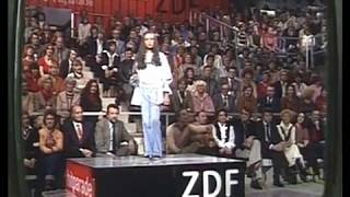 Andrea Jürgens  1 Auftritt in der ZDF Hitparade am 06031978 [upl. by Hayne]