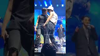 Yeosang Wooyoung dancing together 🔥 anchorseoul ateez 에이티즈 [upl. by Antone]