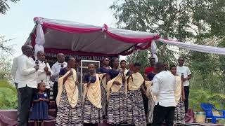 Pendo la ajabu na Kwaya ya pangani sda choir [upl. by Faires]