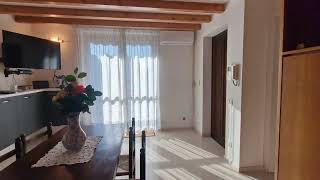 €185000 TRILOCALE CON BOX E MANSARDA  APPIANO GENTILE [upl. by Acinomaj]