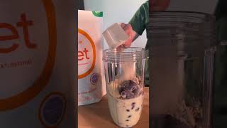 Diet Blueberry Acai Bowl  Chef t effe  Orangefit [upl. by Annamarie31]