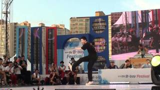 Born win vs Gotta  Semi Final  Solo Battle  GyeongNam BBOY Festival  2011 [upl. by Ardena]